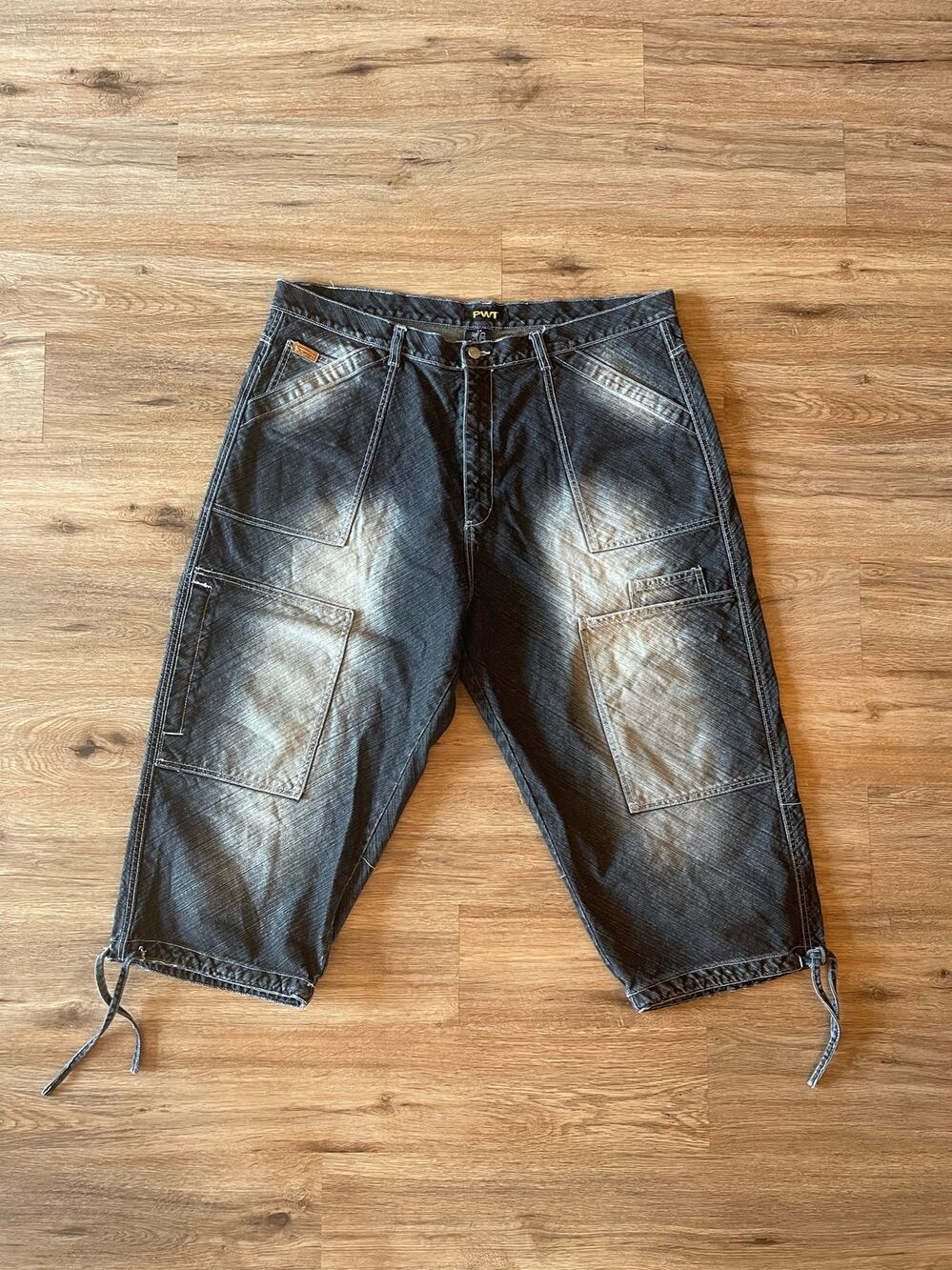 Pwt Jean Shorts Size 44 Nwot